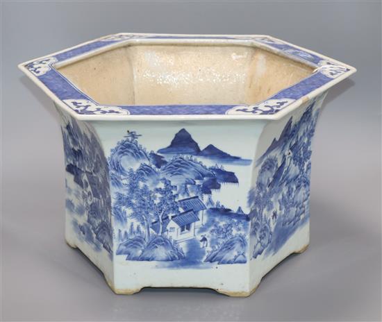 A Chinese blue white hexagonal large flower pot, Qianlong-Jiaqing period length 42cm